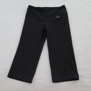 Nike Cropped Workout Pants